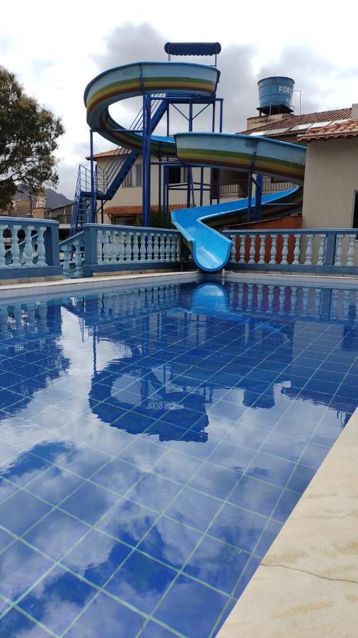 Pousada Clube Santa Cruz Santa Cruz de Minas Exterior foto